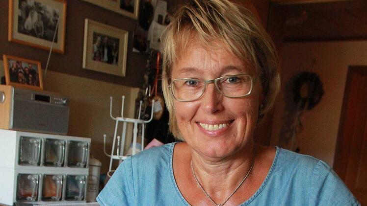 Carola Faulstich gibt ihre Rezepte in Koch-Kursen weiter.