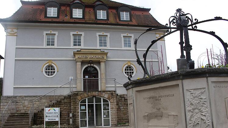 Für das Alte Rathaus soll in Kürze eine Machbarkeitsstudie erarbeitet werden. Foto: Archiv/Julia Raab