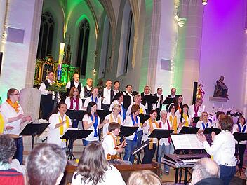 Im Rahmen von "Kronach leuchtet" gab es am Freitag in der Kreisstadt eine lange "Nacht der Kirchen". Fotos: Heike Schülein