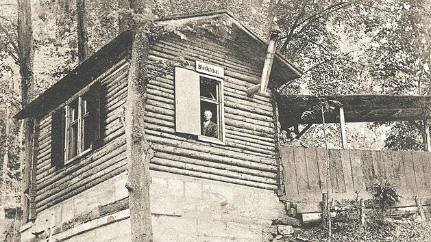 Blockhaus des Greif-Kellers - aus dem Fenster blickt Georg Greif, dessen Erbauer und Gr&uuml;nder der Brauerei Greif (1906) Repro: Harald Schmidt