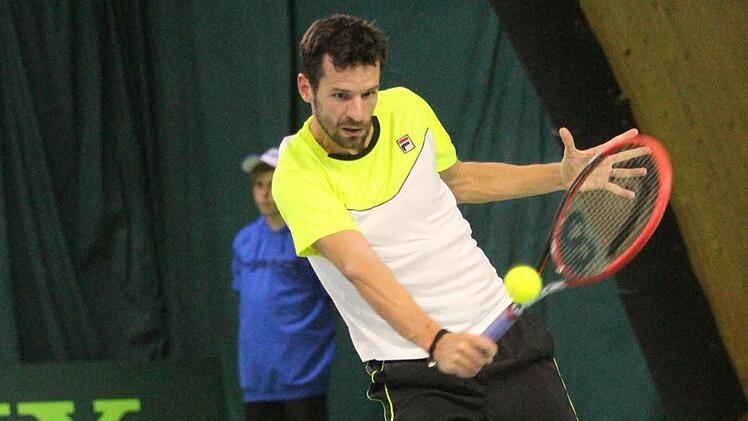 Endstation für Philipp Petzschner: Der Bayreuther scheiterte beim ATP-Challenger-Turnier in Eckental mit 7:6, 2:6, 3:6 am Tschechen Jan Hernych.