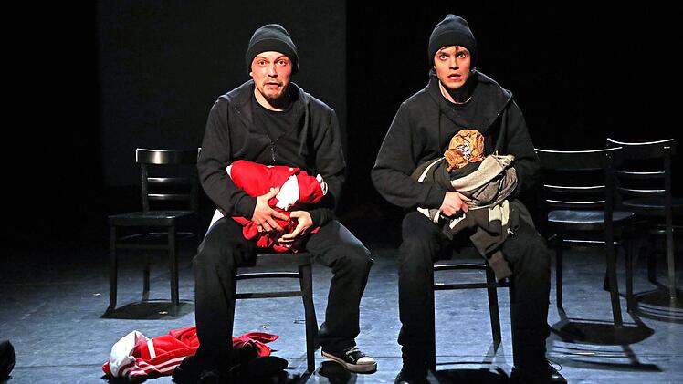 Szene aus "Jihad Baby" in der Coburger Reithalle Foto: Henning Rosenbusch