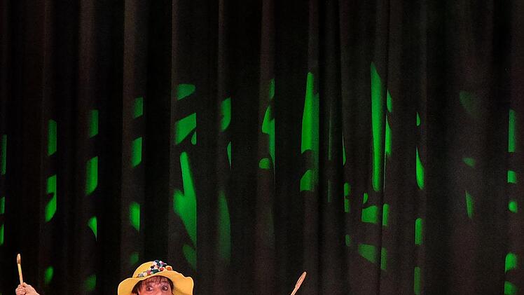 Ines Pechtold, Sologesang  (Mistress Fezziwig), Weihnachtsfest bei Familie Fezziwig.