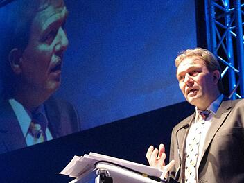 Klaus Löffler wird für die CSU um den Posten des Kronacher Landrats kämpfen. Er erhielt 124 von 125 Stimmen. Foto: Marco Meißner