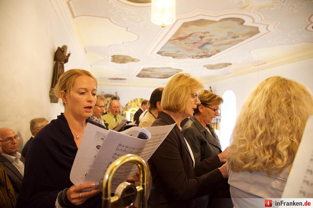 Nach einjähriger Kirchensanierung: Hannberg feiert die Wiedereröffnung der Wehrkirche der Pfarrei Geburt Mariens Hannberg