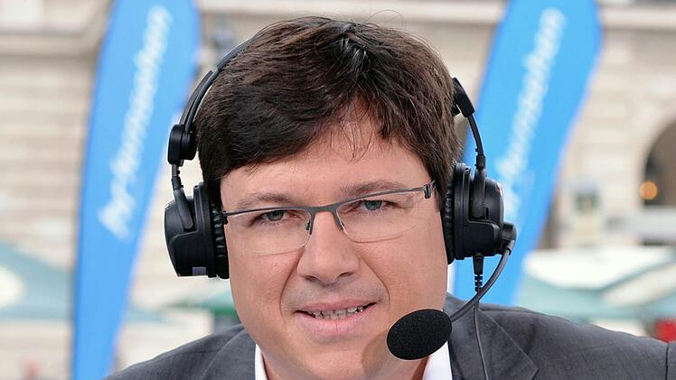 Florian Na&szlig; wird wie gewohnt auch die Tour de France 2026 fachkundig und Radsport-empathisch f&uuml;rs Erste begleiten.