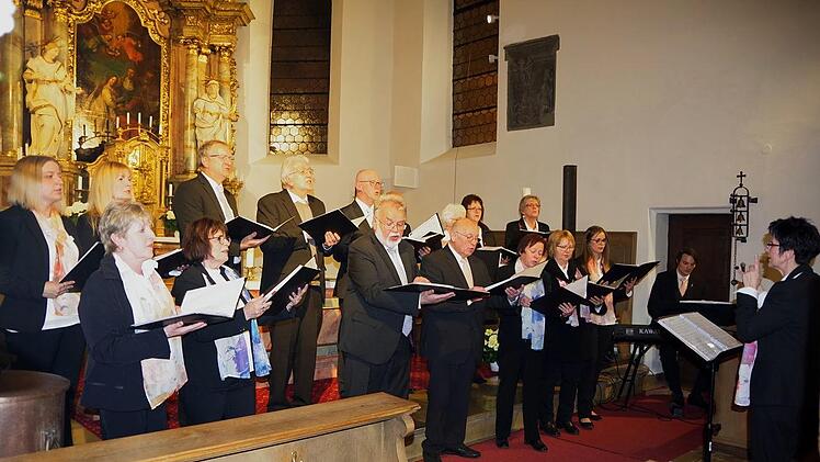 Der Chor Gemeinsangkeit präsentierte in der Spitalkirche Chorwerke. Foto: Heike Schülein