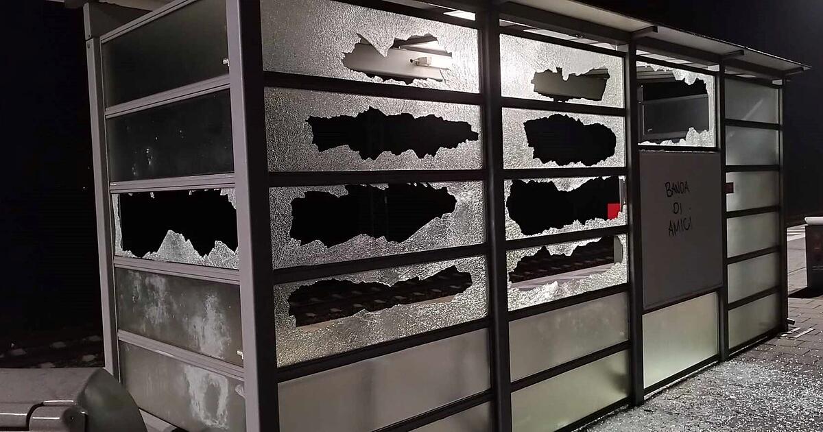 Two acts of destruction at Eltersdorf train station - | Police have ...