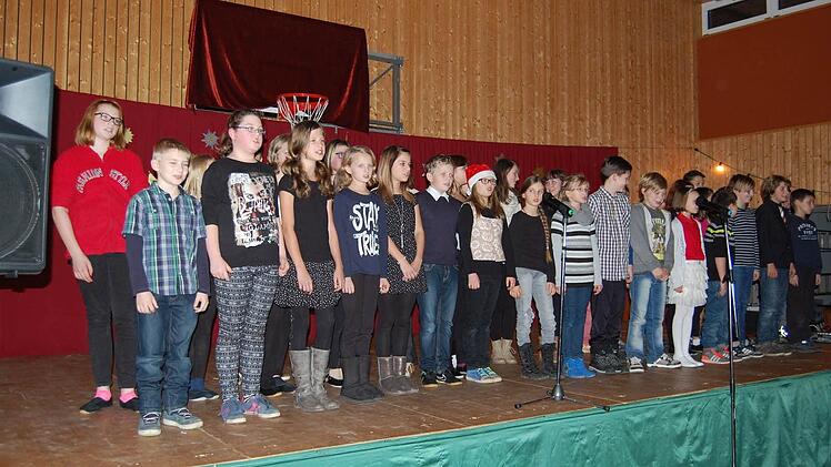 Beim Adventskonzert der Mittelschule Oberthulba. Foto: Günther Straub