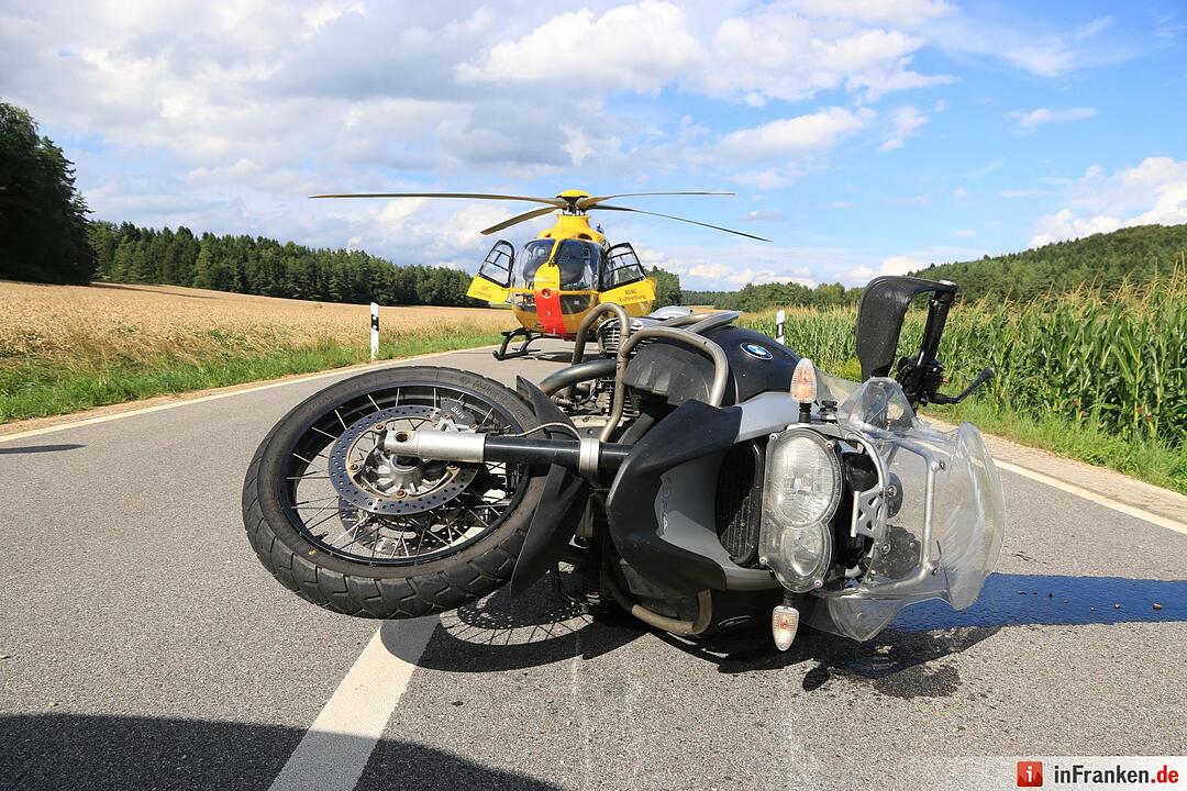 Unfall bei Oberfellendorf - zwei Schwerverletzte