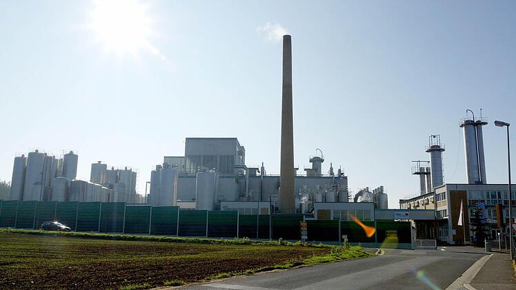 Das BMI-Werk Zapfendorf prägt das Ortsbild heute mit.  Foto: Johannes Michel