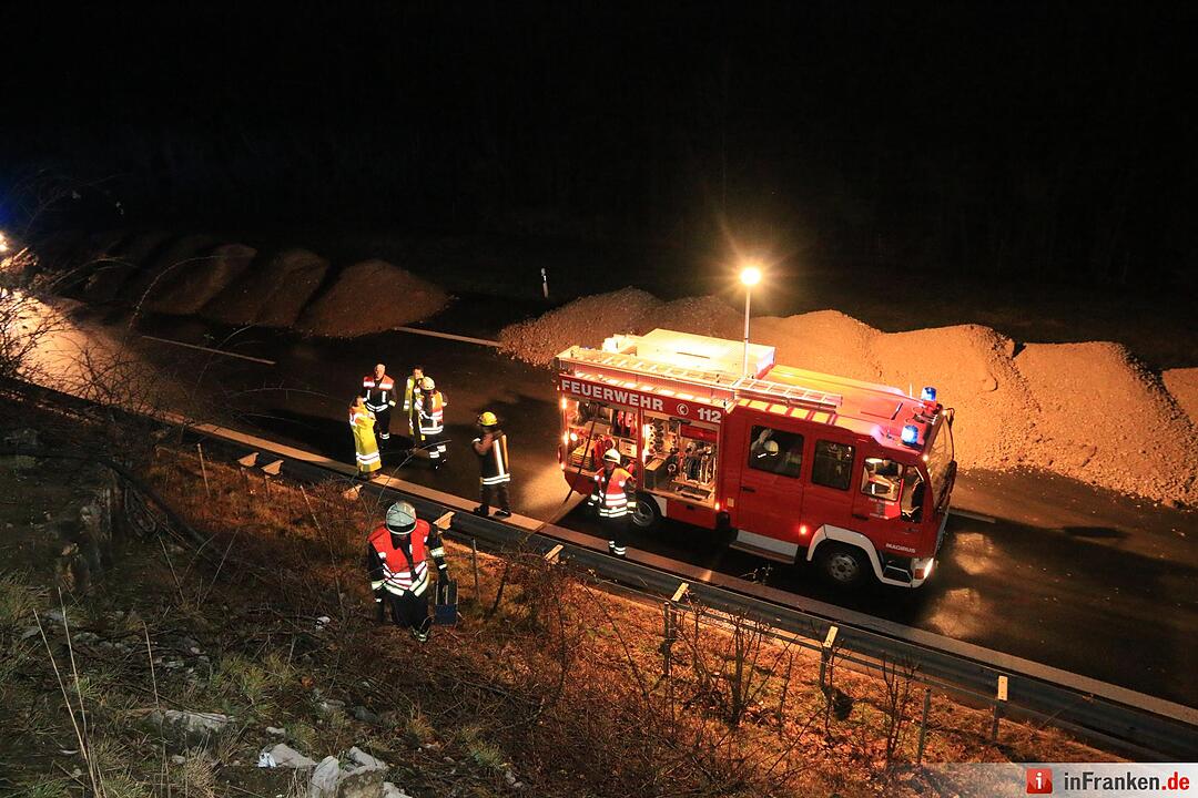 Pannen-Lkw in der A70-Baustelle Würgauer Berg