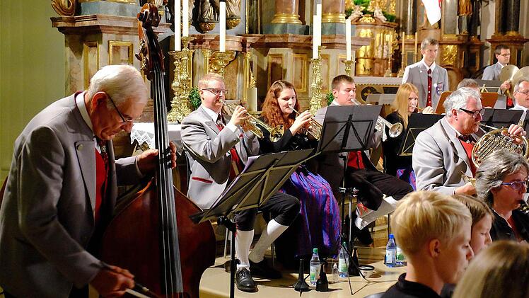 Eschenbacher Musikanten hinterließen bei ihrem Konzert in Kloster Altstadt gewaltigen Eindruck. Foto: Gerd Schaar