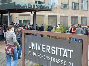 Ein Student, der am Baces-Institut der Uni  Bamberg beschäftigt war, klagt vor dem Arbeitsgericht gegen die Befristung seines Vertrages. Ronald Rinklef