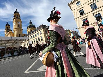 191. M&uuml;nchner Oktoberfest - Trachten- und Sch&uuml;tzenzug