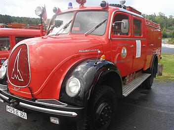 Einer der ausgestellten Oldtimer- die Besucher waren begeistert. Fotos: Michael Busch