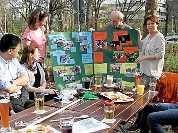 Die beschenkten Vereine stellten den anderen Spendenempfängern ihre Aktivitäten vor. Foto: Richard Sänger