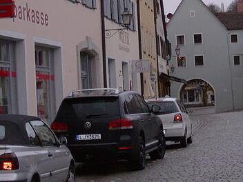 Gräfenberg schaltet nachts das Licht aus, um Strom und und damit Geld zu sparen. Foto: Malbrich