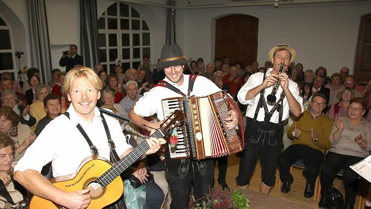 Die Frankenbeidl brachten die Kutscherhalle mit ihren lustigen und frechen fränkischen Liedern zum Brodeln. Foto: Michael Stelzner