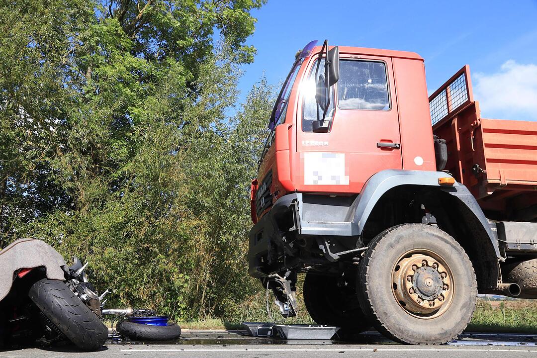 Motorradfahrer stirbt bei schwerem Unfall bei Bad Rodach