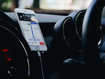 Die besten Navi-Apps für Reisen: Offline-Karten und Routenplanung im Test