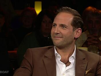 Julian Schmitz-Avila berichtet bei "Riverboat" von seinem teuersten Kauf bei "Bares f&uuml;r Rares".