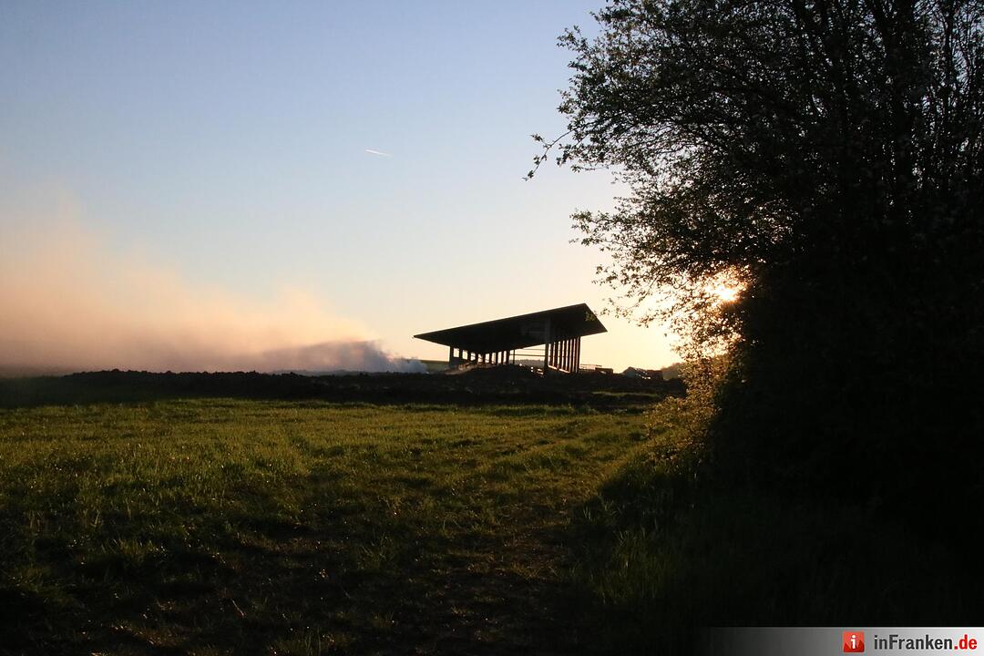 Hoher Schaden bei Stallbrand bei Nüdlingen