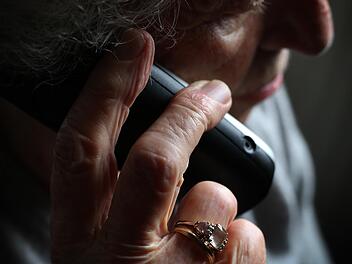 Bamberg: Rentnerin fällt auf miese Masche rein - jetzt ermittelt sogar die Kripo Bamberg: Rentnerin fällt auf miese Masche rein - jetzt ermittelt sogar die Kripo