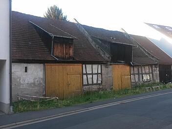 In der Mangstraße soll ein Wohn- und Geschäftshaus gebaut werden. Die alten Gebäude werden abgerissen .  Foto: Karl-Heinz Hofmann