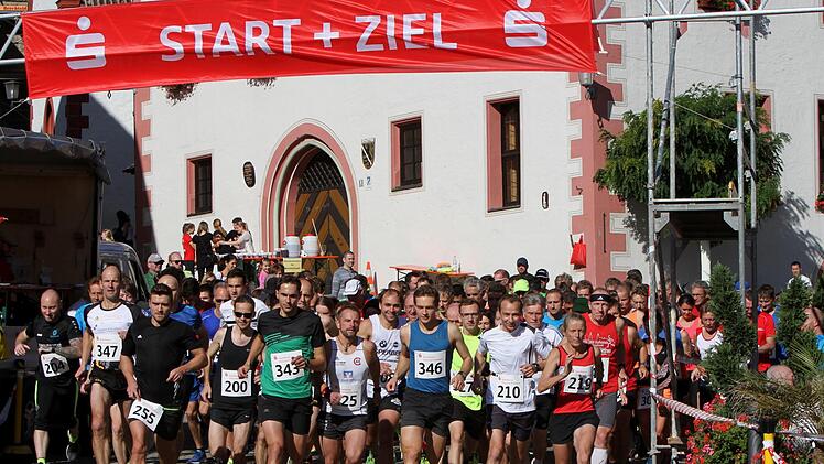 144 Starter wagten sich auf die anspruchsvolle Strecke des Abt-Degen-Laufes.