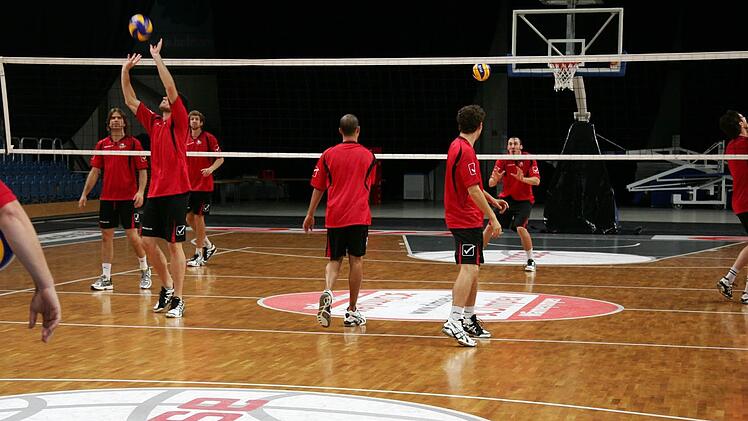 Vor rund zehn Jahren gastierte der Vorgängerverein VC Franken bereits zu Spielen in Bamberg, nun wollen auch die Heitec Volleys zu besonderen Spielen in die Brose Arena ausweichen. Archiv