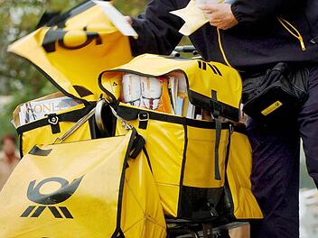 Die Post hat im Landkreis Kulmbach ihre Routen umgestellt. Information der Kunden? Fehlanzeige. Foto: dpa