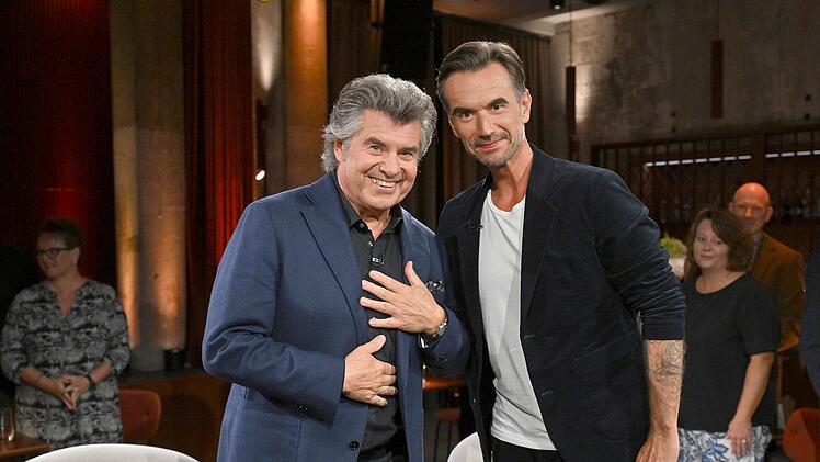 Zu seinem 65. Geburtstag ehrt Florian Silbereisen (rechts) seinen Kollegen Andy Borg mit der Geburtstagshow "Glückwunsch Andy!".