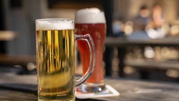 Biergarten, Bierkeller, Bier