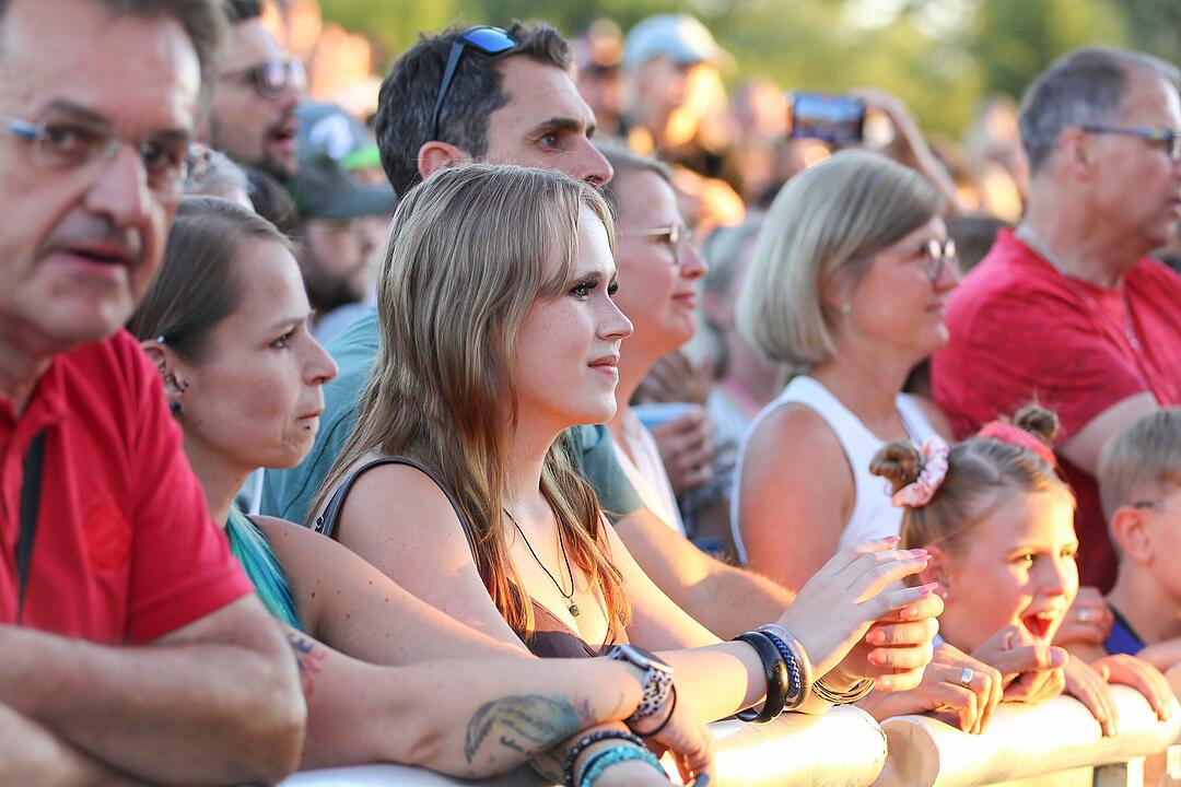 Sommertour unter dem Motto &bdquo;30 wunderbaren Jahren&ldquo;
