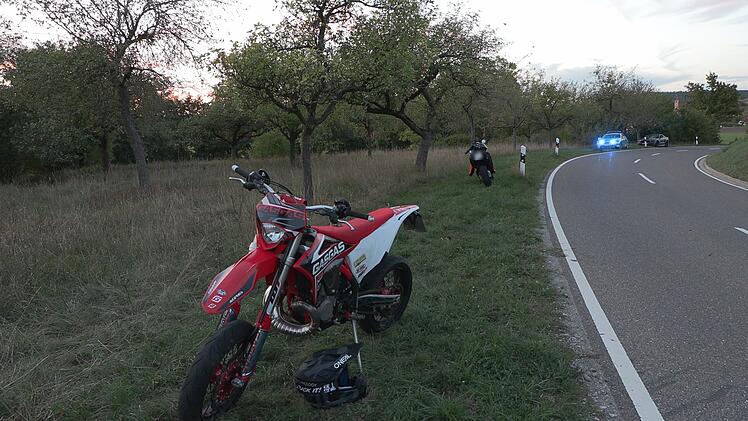 Verletzte Motorradfahrer durch St&uuml;rze im Kreis Ansbach