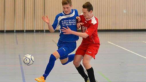 B-Junioren: JFG NDR Franken (in rot) gegen TV 48 Erlangen - 1:1
