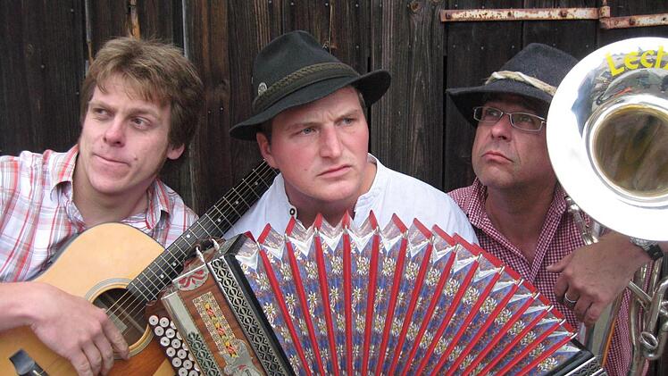: Die Musiker Martin Reinhard (von links), Frank Schmitt und Joachim Bühner im Gründungsjahr 2011.