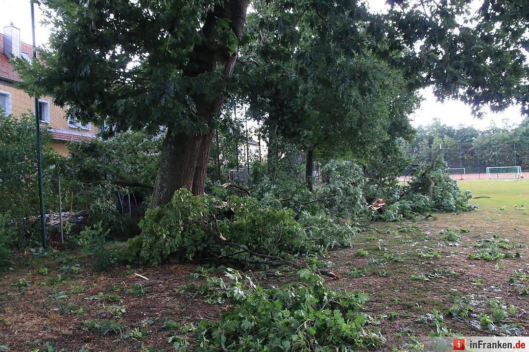 Massive Schäden nach Sturm in Bamberg