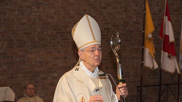 Pontifikalamt anlässlich des 50. Weihejubiläums