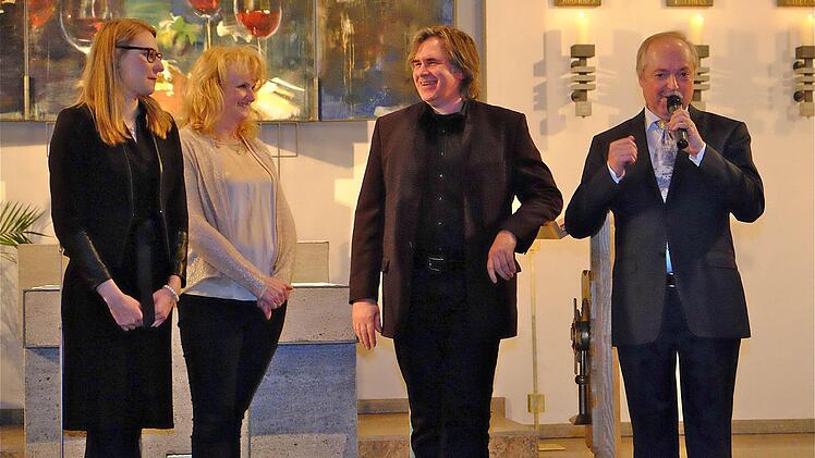 Lena Vogler, Iva Simon, Peter Rottmann und Dieter Simon  Foto: Gerd Schaar