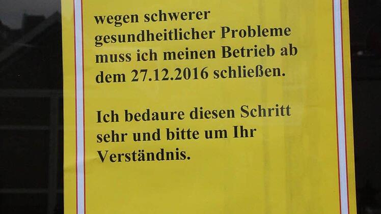 Plakat in der Filiale am Coburger Marktplatz.Foto: Simone Bastian