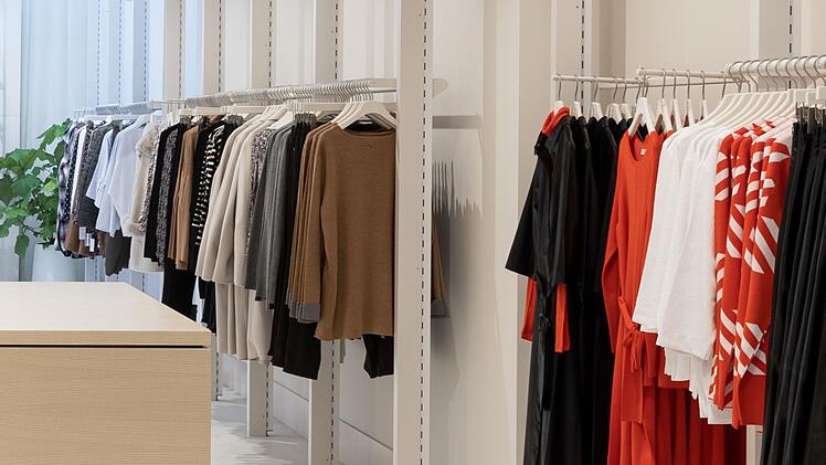 Insolventer Modehersteller Gerry Weber kündigt Filialschließungen an - auch in Franken