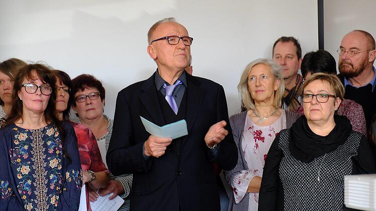 Groß war der Chor der Pädagogen, die Loblieder auf Voll sangen. Herzblut floss.Gerd Schaar