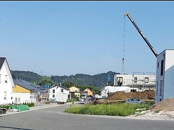 In Marktrodach besteht eine starke Nachfrage nach Bauland. In den vergangenen Jahren wurden vier Baugebiete ausgewiesen beziehungsweise erweitert. Im Bild: Baugebiet Bühl IV.  Foto: Gemeinde