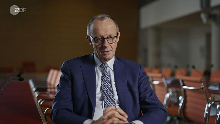 Friedrich Merz sagt im ZDF über seine Schulden-Wende: "Ich persönlich bezahle das mit einem erheblichen Verlust auch an Glaubwürdigkeit."