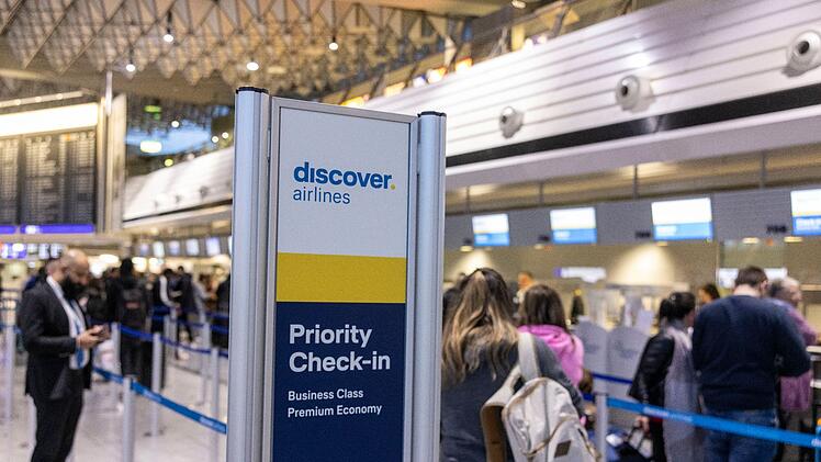Discover Airlines