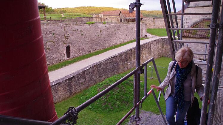 Über ein Gerüst ging es in den Nordflügel. Foto: Marco Meißner