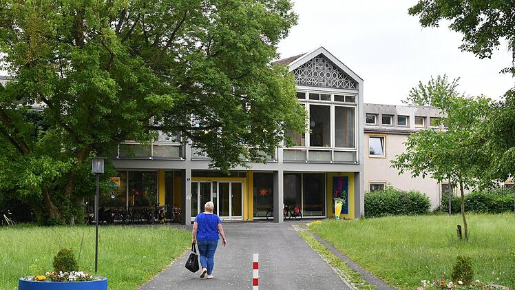 Die Hugo-von-Trimbergschule gilt mittelfristig als Kandidat für eine Generalsanierung. Foto: Ronald Rinklef