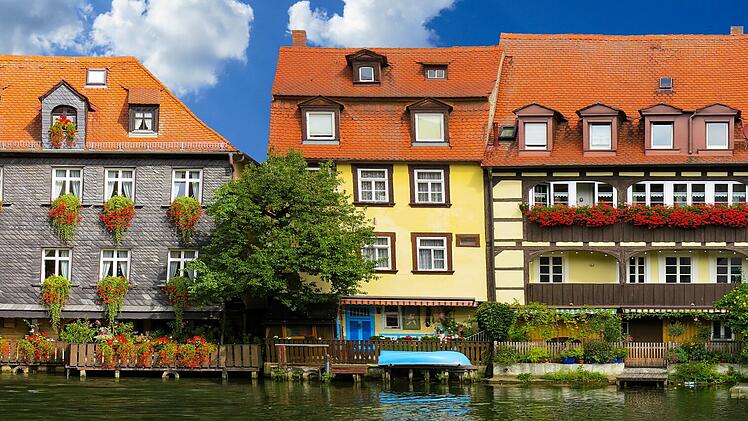 Bamberg: "Welterbe mit Charme&ldquo; - 21 K&uuml;nstler*innen malen ihre Lieblingsecken der Stadt